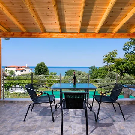 Apartment Kapsogeorgis Kinira