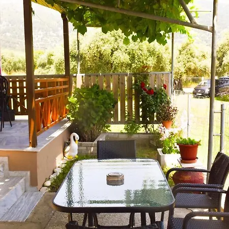 Kapsogeorgis * Koinira