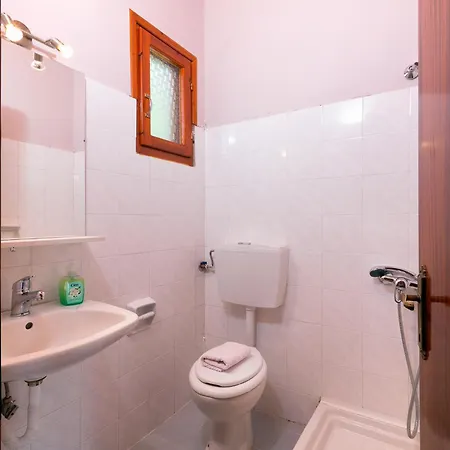 Kapsogeorgis Koinira